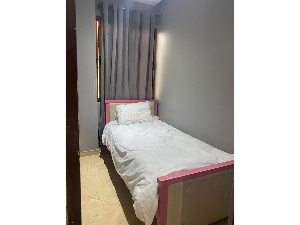 Qera, Shtepi Private, Pajtoni Center,Tirane