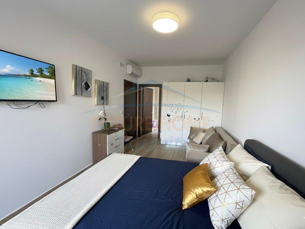Rent, 2-Storey Villa, Farkë, Tirana.