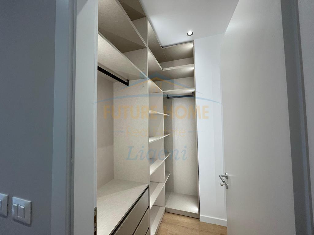 Rent, 2-Storey Villa, Green Valley, Dry Lake, Tirana