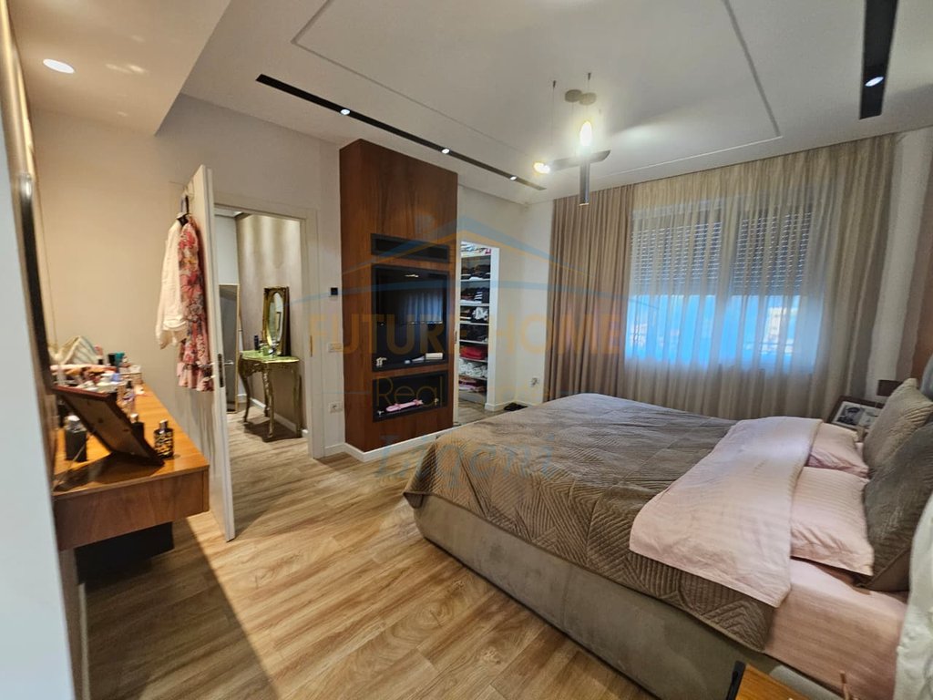 Rent, 3-Storey Villa, Pezë Helmes, Tirana.