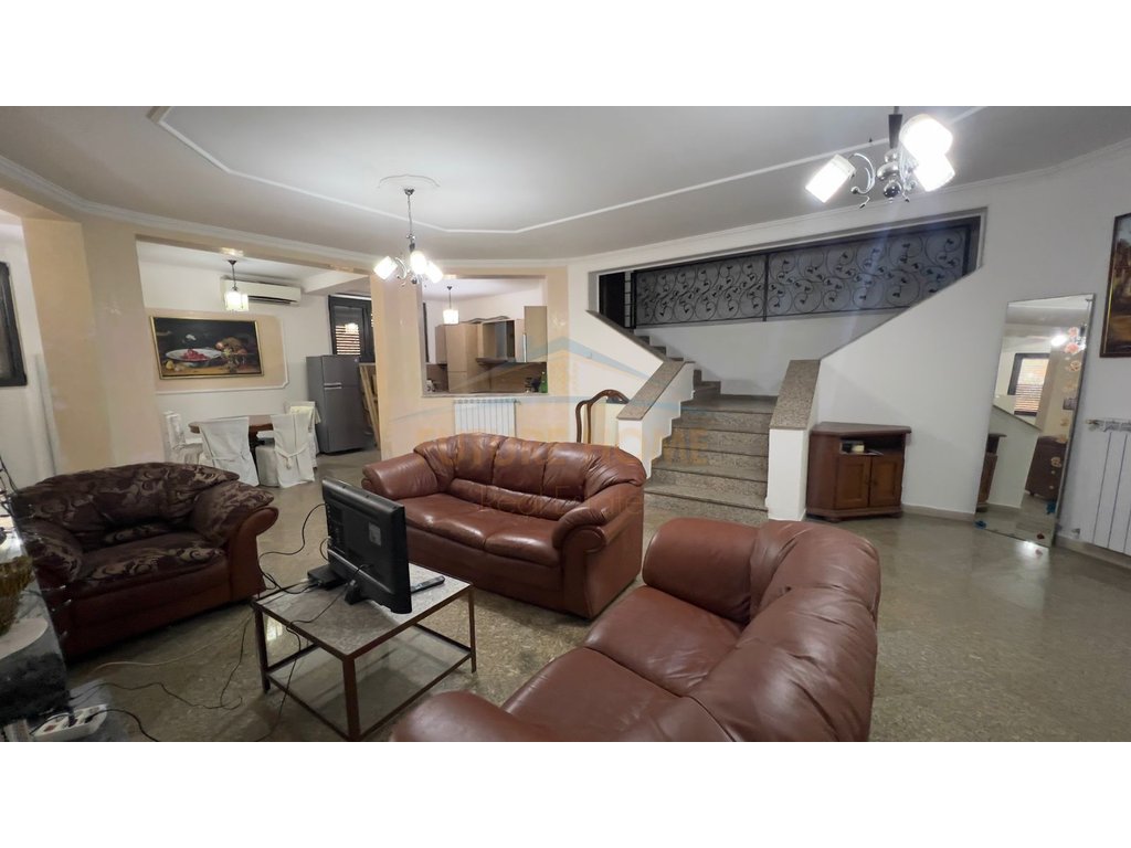 Rent, Villa, Kadri Kërciku Street, Tirana