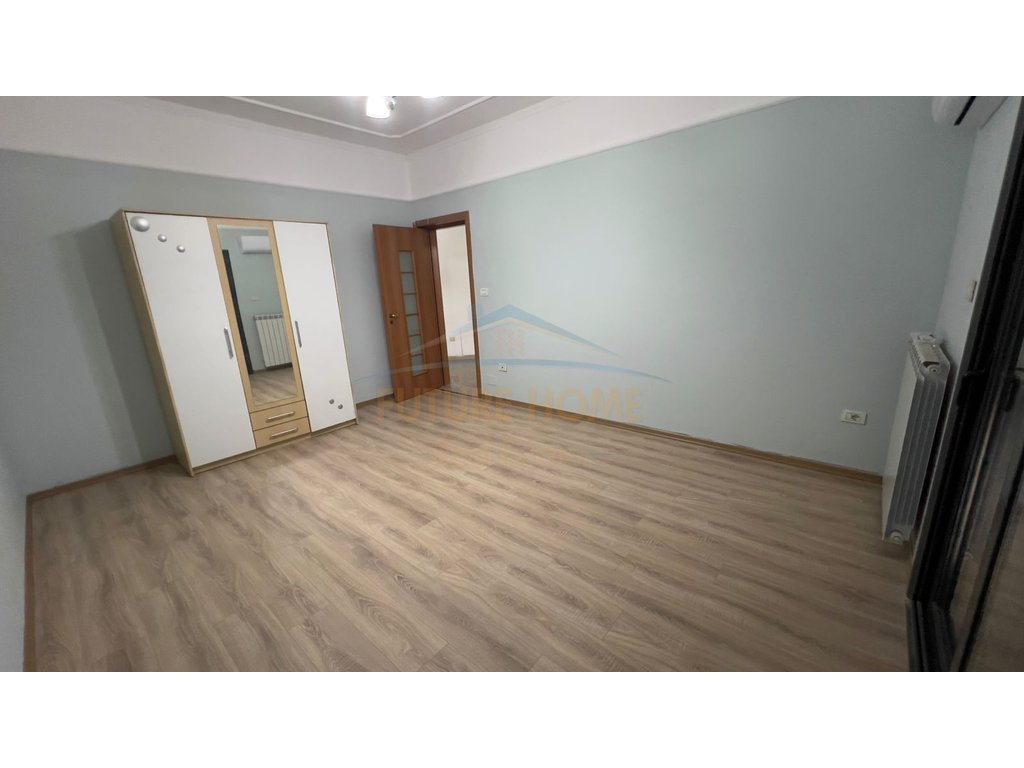 Rent, Villa, Kadri Kërciku Street, Tirana