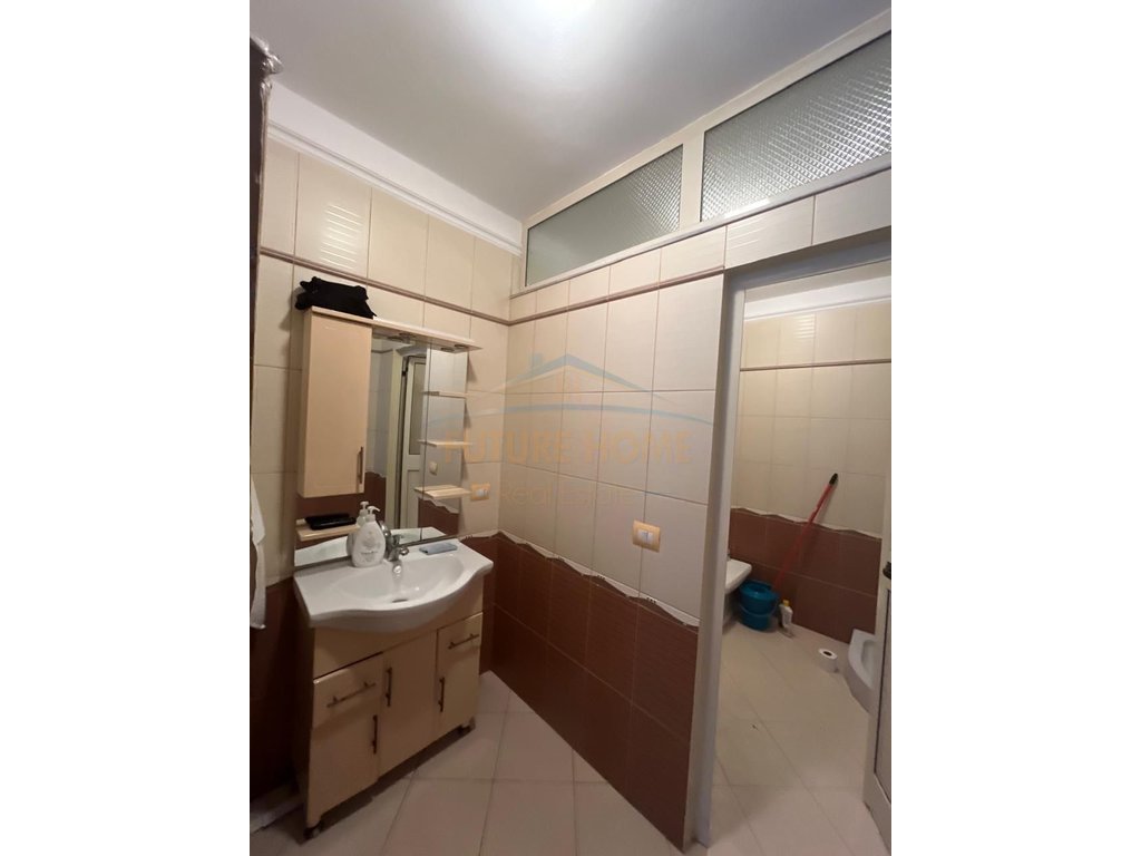 Qira, Ambient Biznesi, Prane Tatimeve, Durres