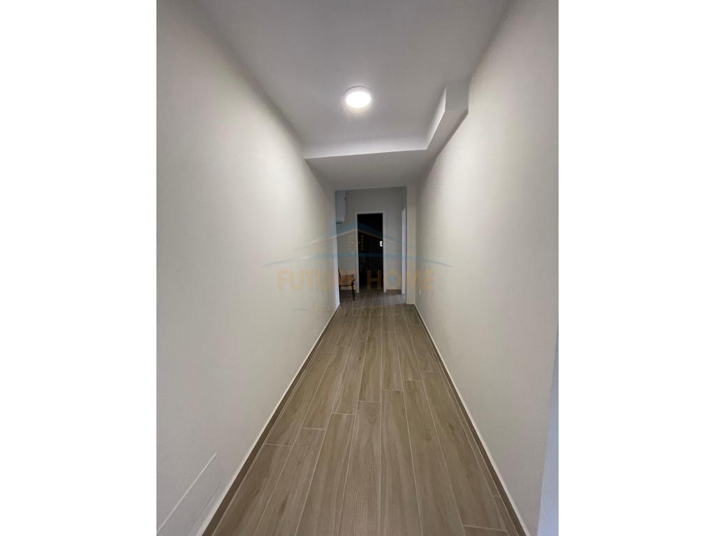 Qira, Ambient Business, Durrës Street, Tirana