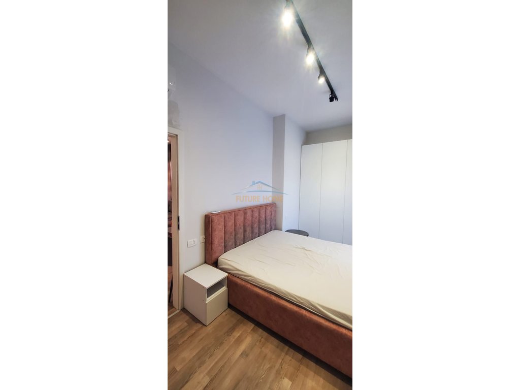 Qira, Apartment 1+1, Kompleksi Mangalem, Tirana.