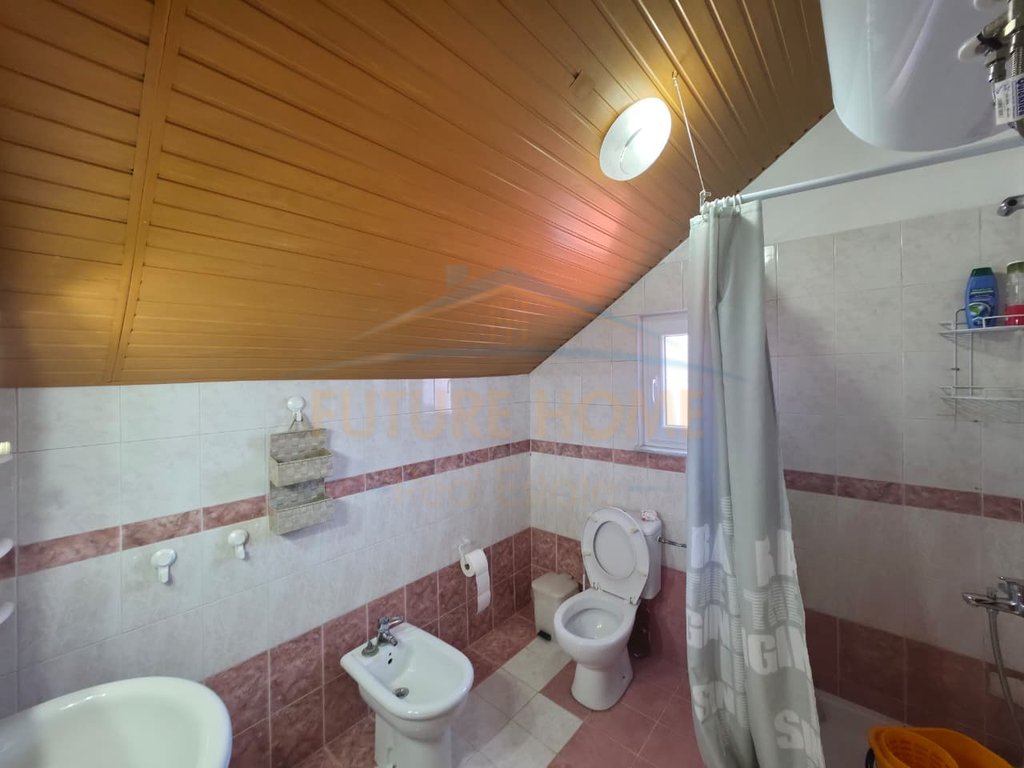 Qira, Apartment 1+1, Neighborhood 5, Korçë.