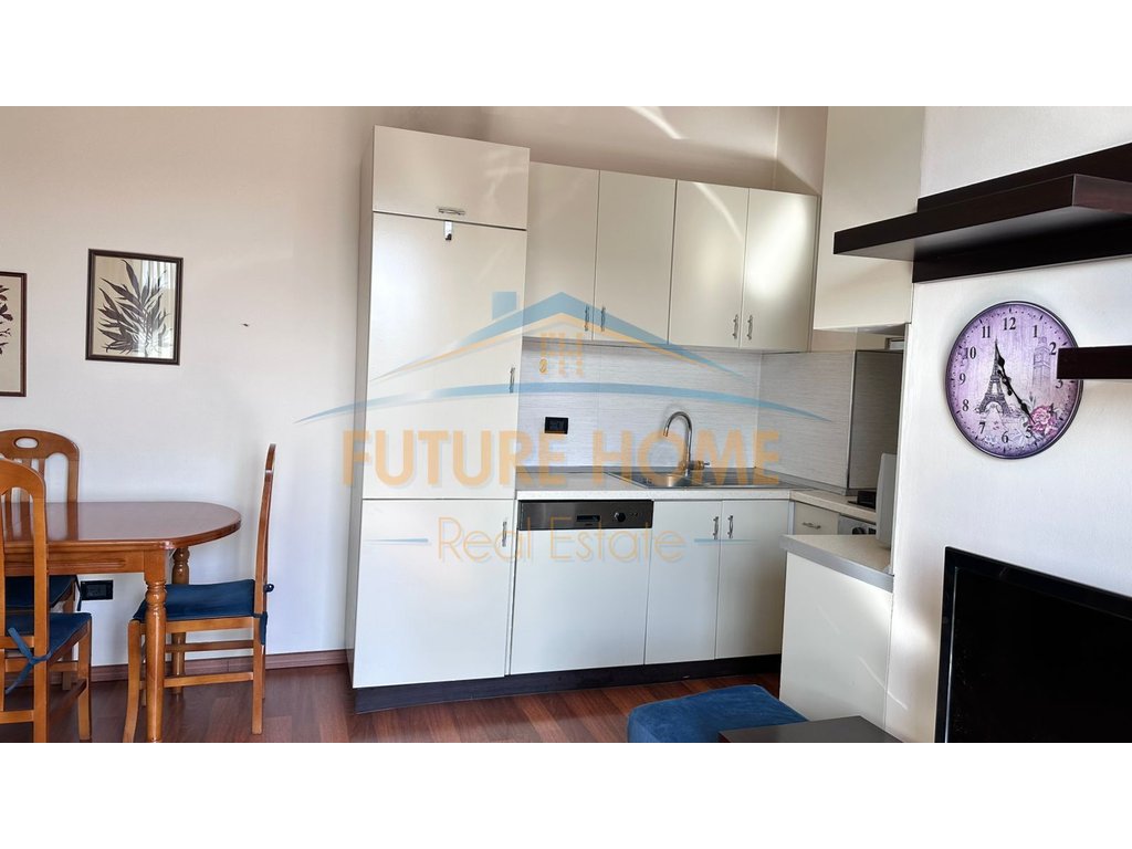 Qira, Apartment 1+1, New Bazaar