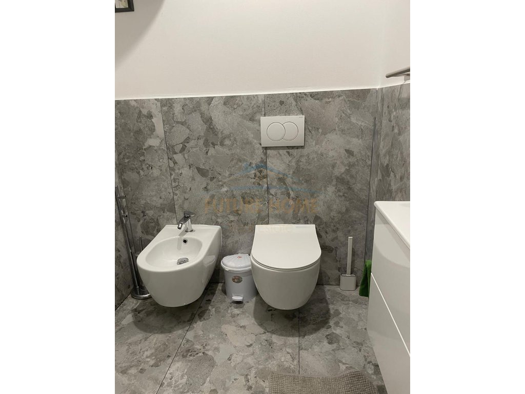 Qira, Apartment 1+1, Red Wheel, Durrës