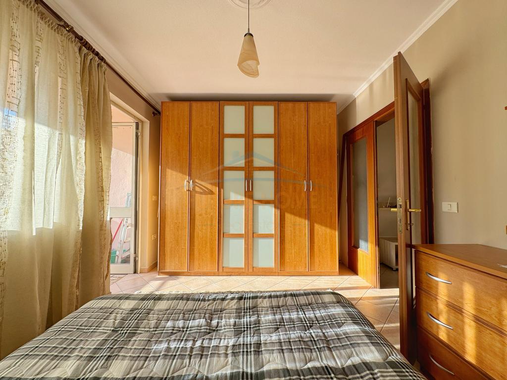 Qira, Apartment 1+1, Wilson Square
