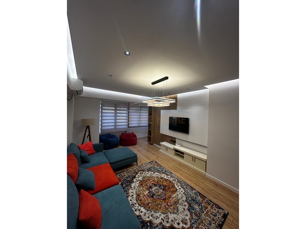 For rent, Apartment 2+1+2, 21 Dhjetori, Tirana