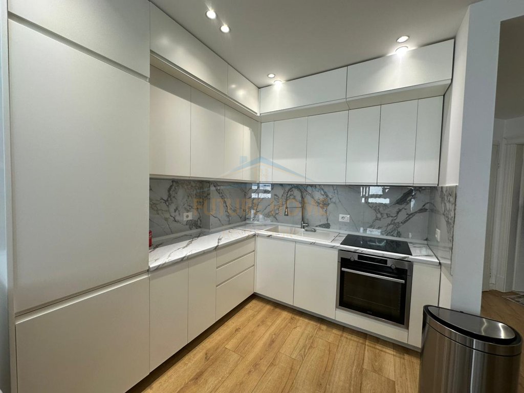 Rent, Apartment 2+1+2, Tirana Garden Building