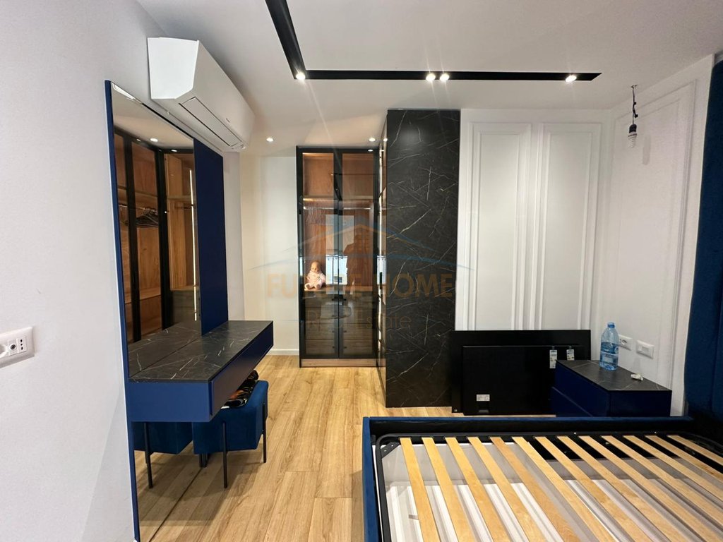 Rent, Apartment 2+1+2, Tirana Garden Building