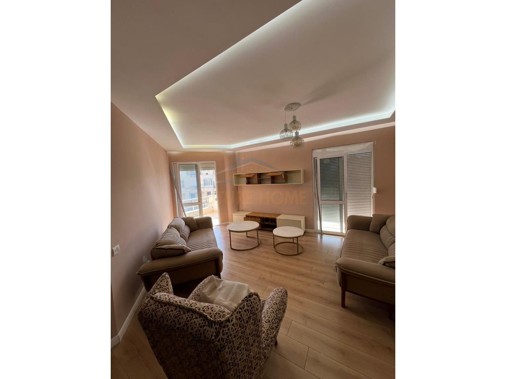 Qira, Apartment 2+1+2, Hospital, Durres
