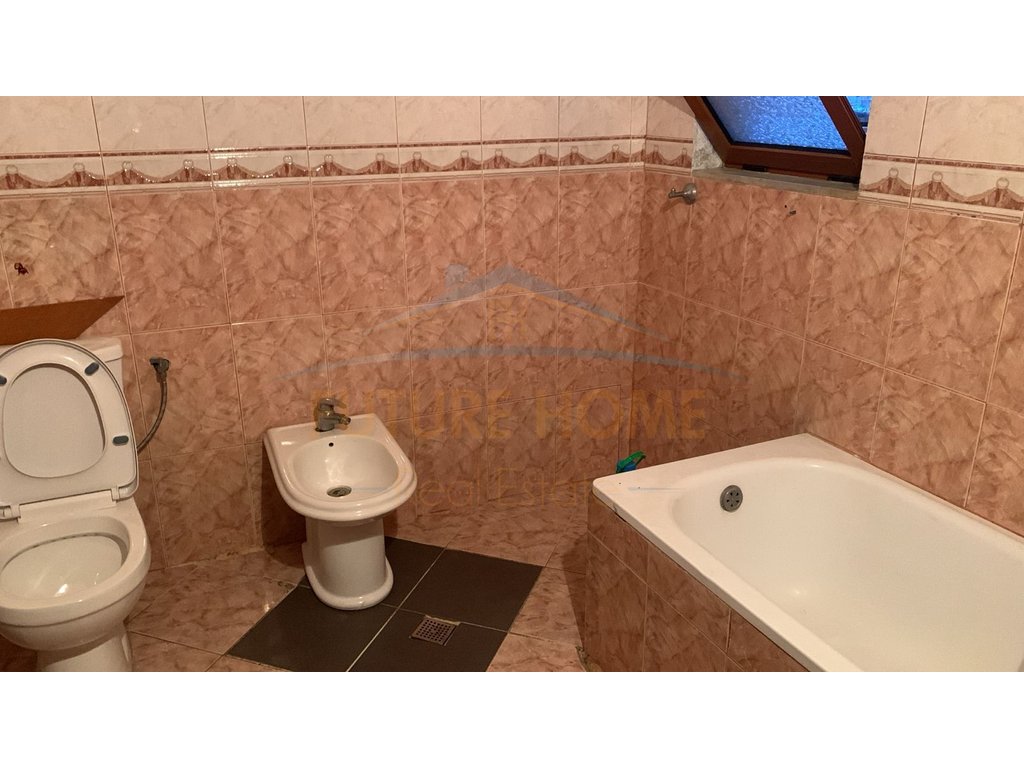 Qira, Apartment 2+1, New Boulevard, Tirana