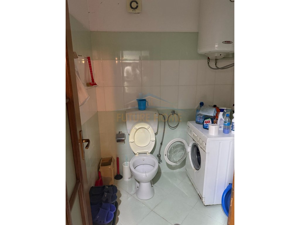 Qira, Apartment 2+1, Court, Durres