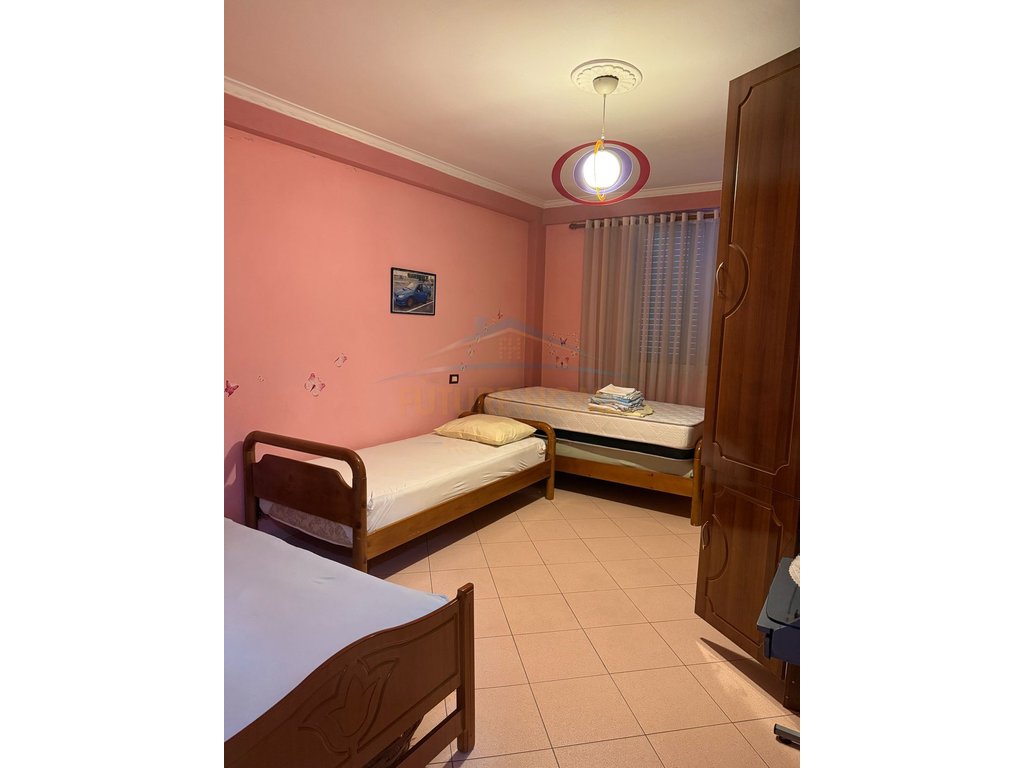 Qira, Apartment 2+1, Court, Durres