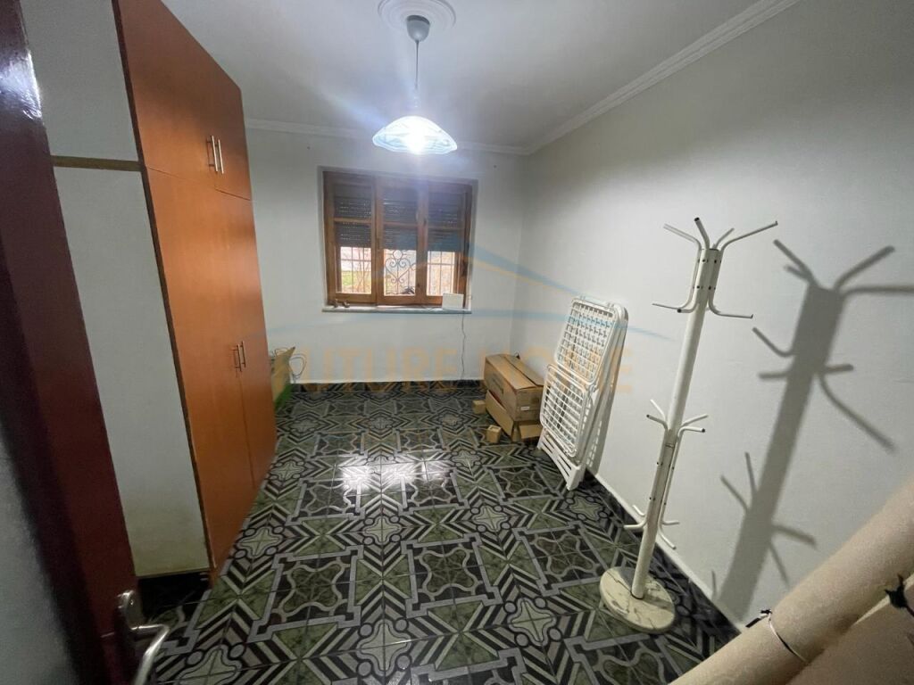 Rent, Apartment 2+1, Lagjia 16, Korça.