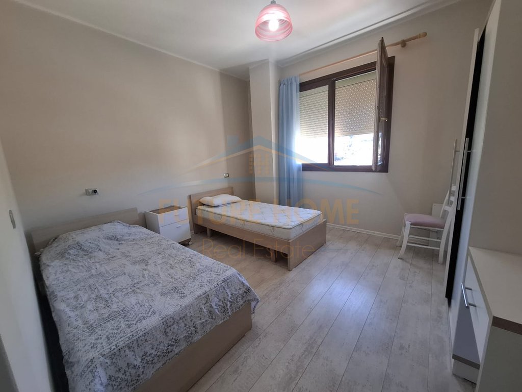 Qira, Apartment 2+1, Center, Durrës