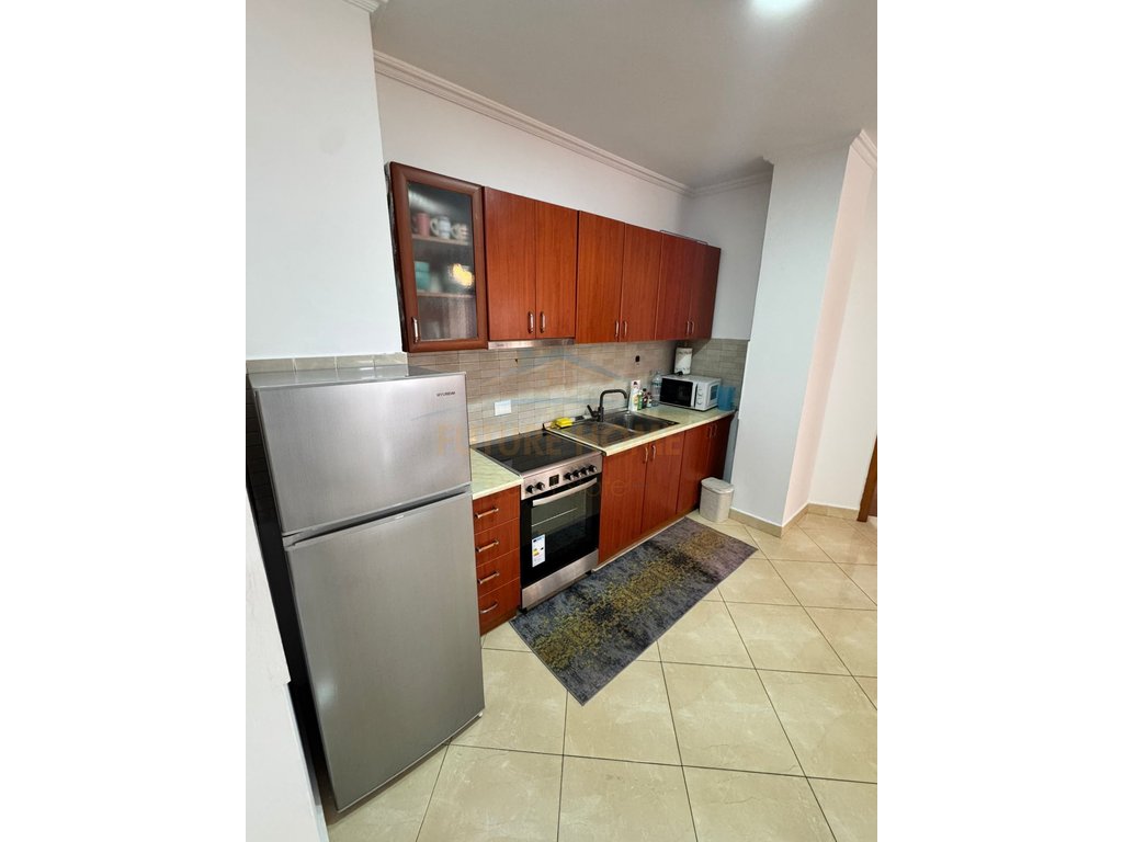Qira, Apartment 2+1, Barrikadave Street