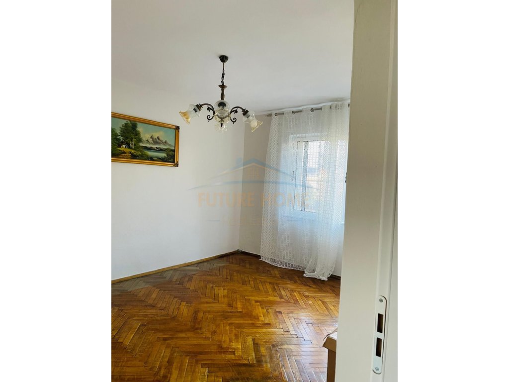 Qira, Apartament 2+1, Rruga Fortuzi, Tirane