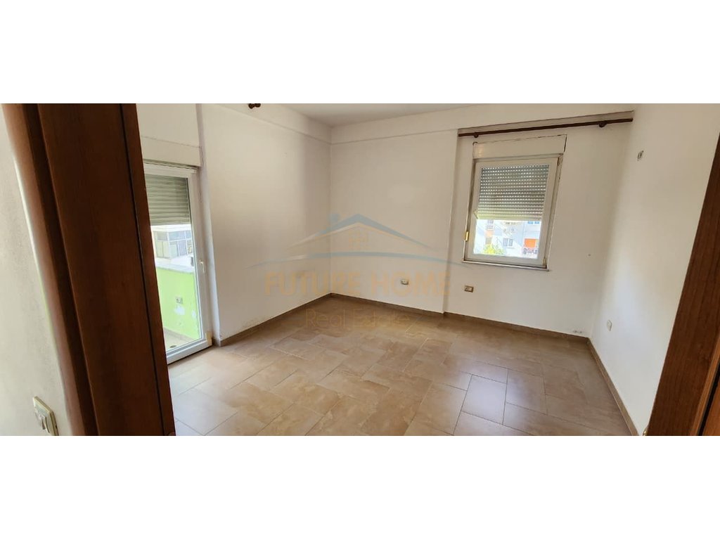 Qira, Apartment 2+1, Jordan Misja Street