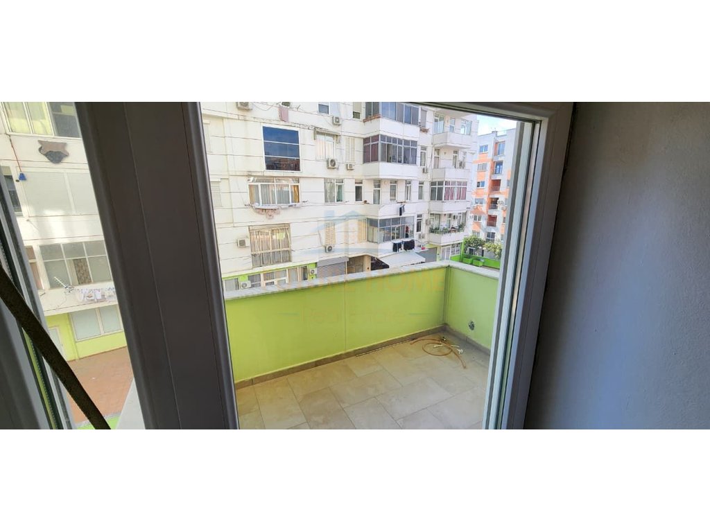 Qira, Apartment 2+1, Jordan Misja Street