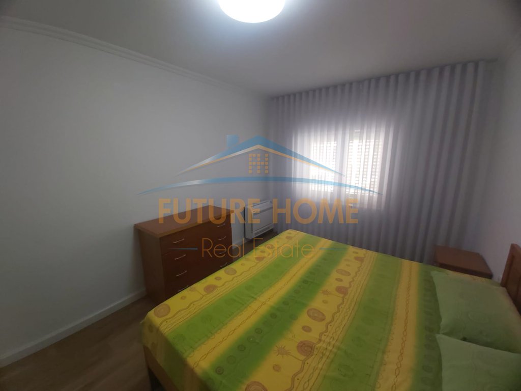 Qira, Apartment 2+1, Dinamo Stadium