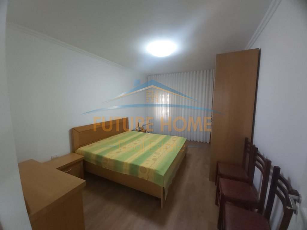 Qira, Apartment 2+1, Dinamo Stadium