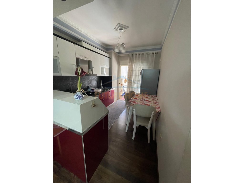 Qira, Apartament 2+1, Unaza e Re