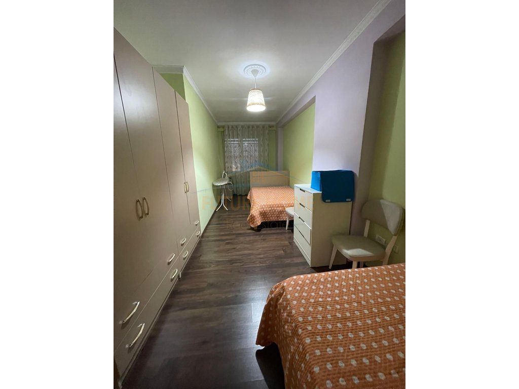Qira, Apartament 2+1, Unaza e Re