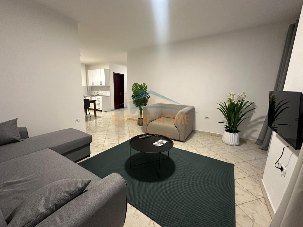 Qira,Apartament 2+1,Unaza Re !