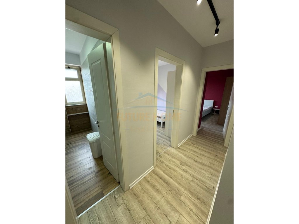 For sale, Apartment 3+1+2, Train Station, Tirana