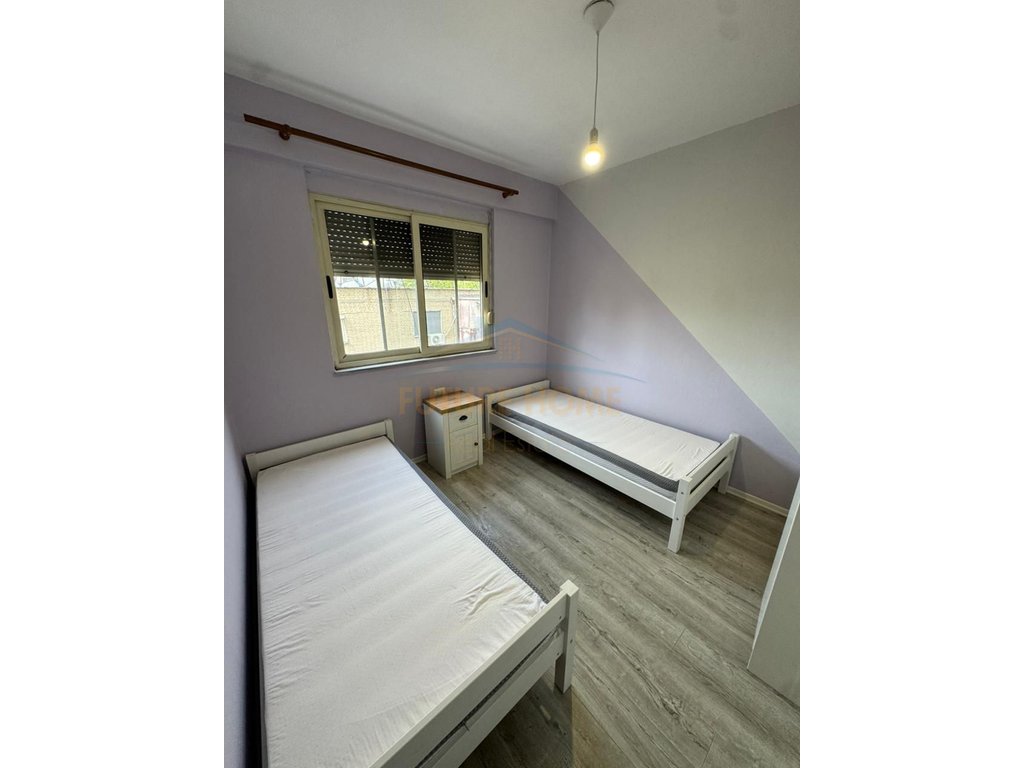 For sale, Apartment 3+1+2, Train Station, Tirana