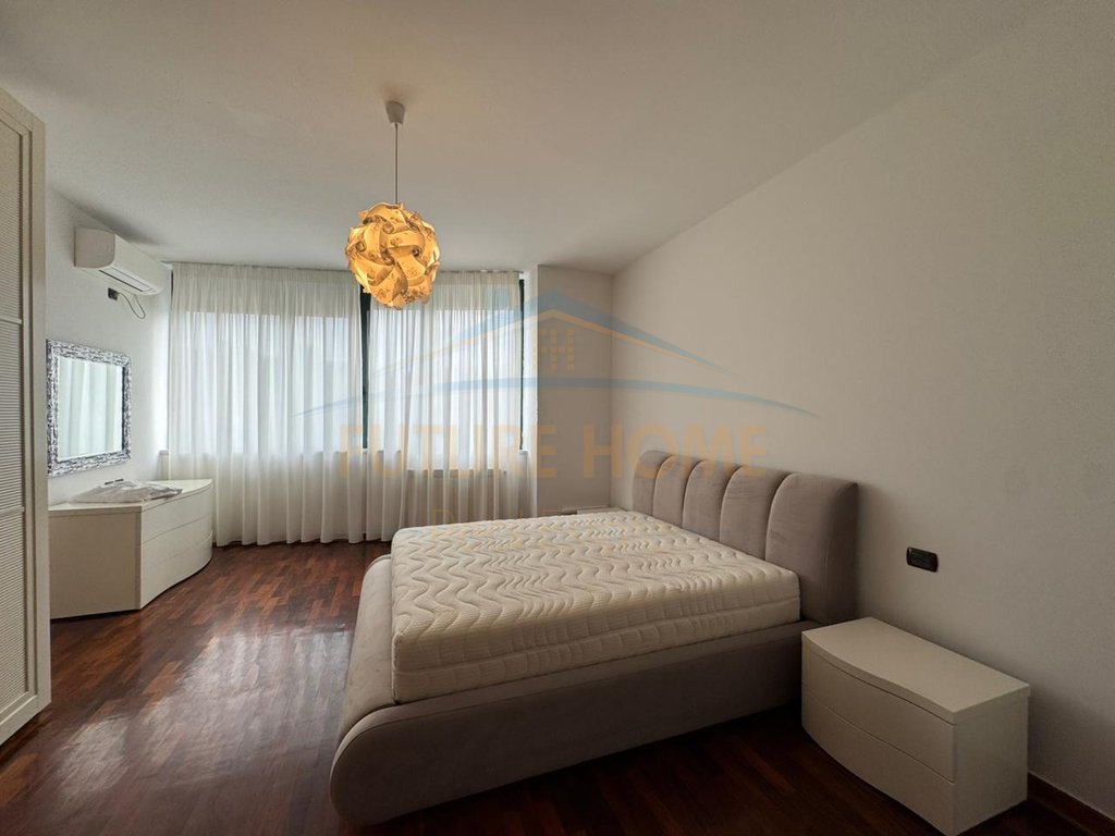 Qira, Apartament 3+1+3+ Post Parkimi, Liqeni Artificial, Tiranë.