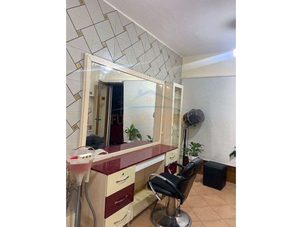 For Rent, Business Unit, Near Regional Hospital, Vlore