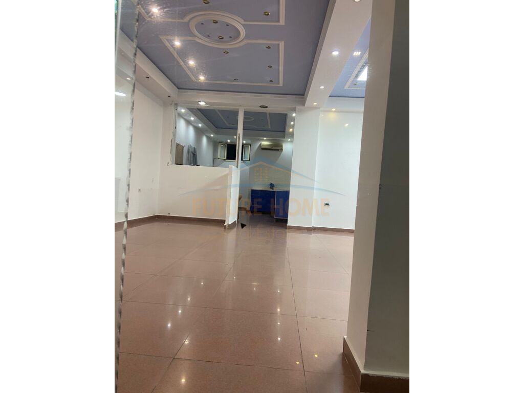 For Rent, Business Unit, At the Market, Vlore