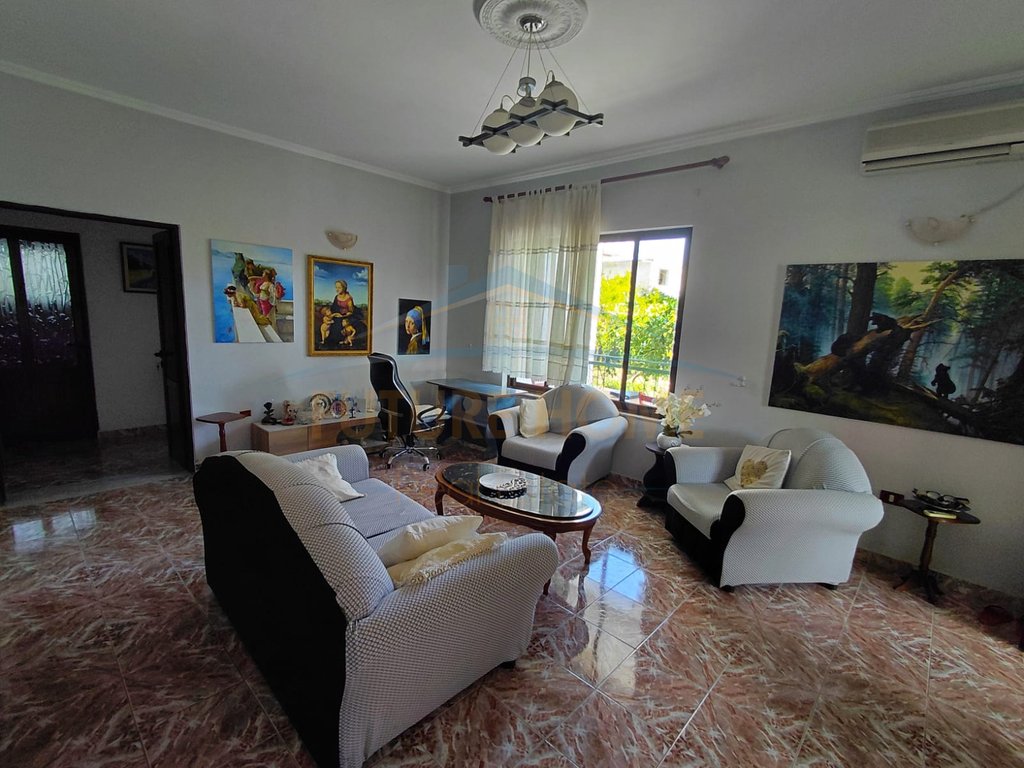 Qira, Private 2-Storey House, Kavajë