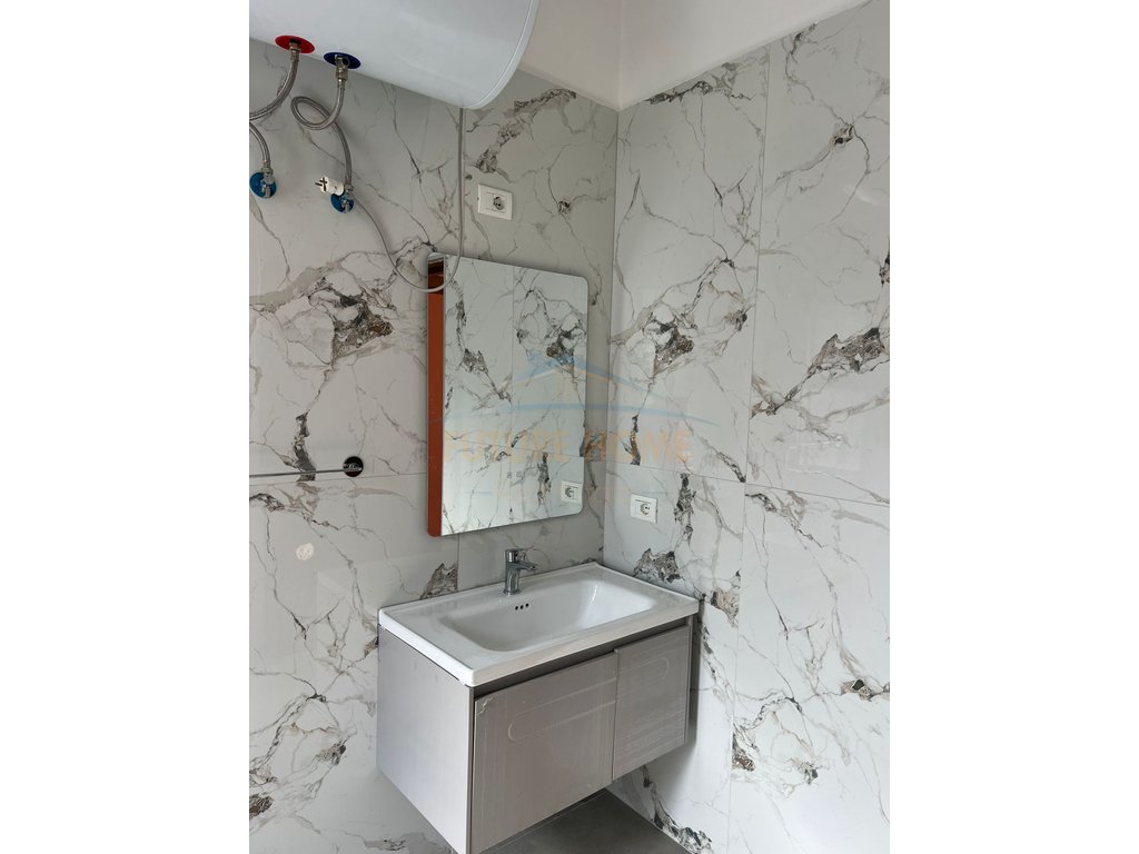 Qira, 3-story private house, Fresk, Tirana.