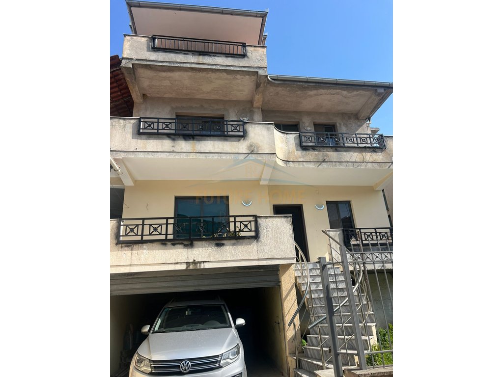 Qira, 3-story private house, Fresk, Tirana.