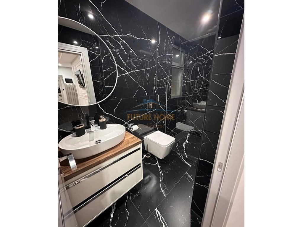 For sale, 3 Studios, Myslym Shyr, Tirana