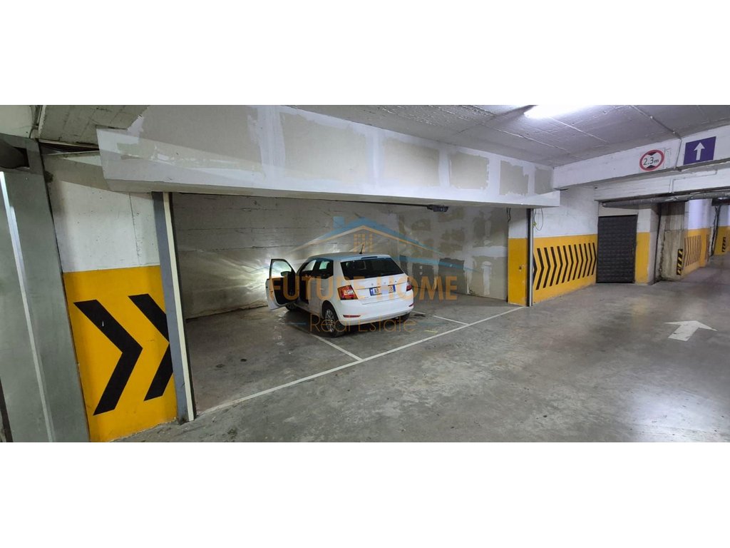 Shiten, 3 Parking Spaces, Golden Park Complex, Tirana.