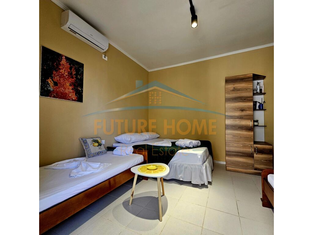 For sale, 4 Studio, Borsh