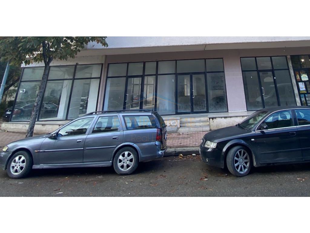 For sale, Business premises, GJimnazi Ali Demi, Vlora.