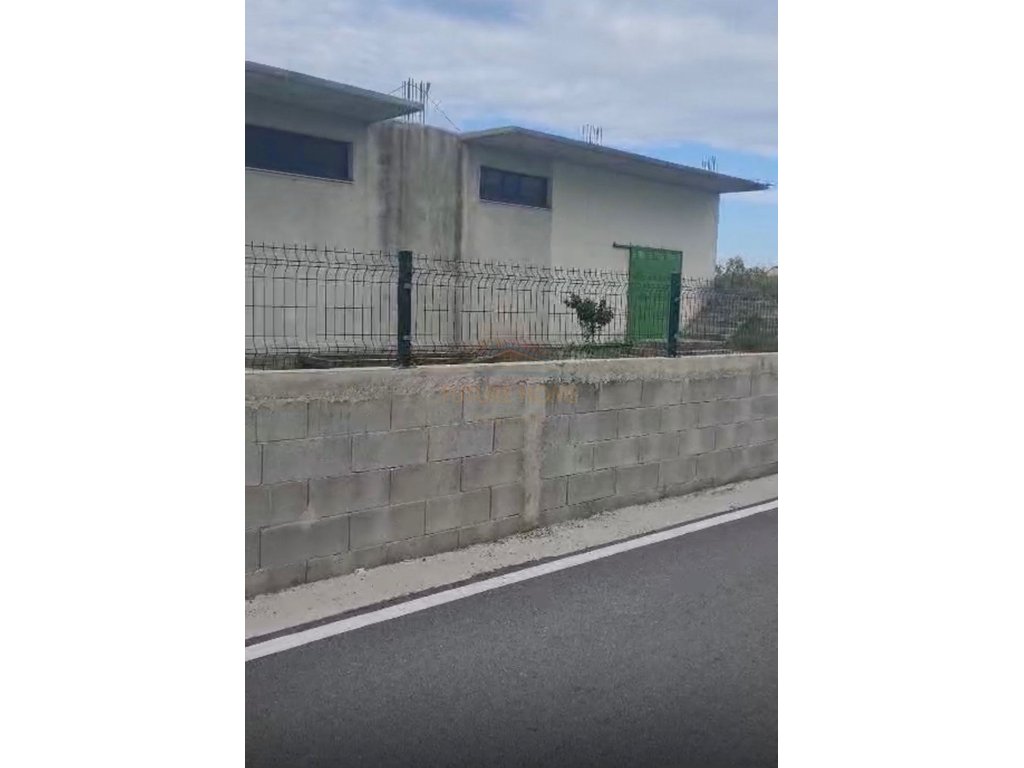 Cabaret Venue for Sale, Vlore