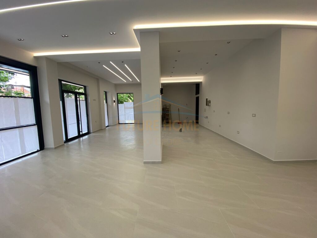 For sale, Commercial Environment, Hoxha Tasim Street, near the New Bazaar, Tirana.