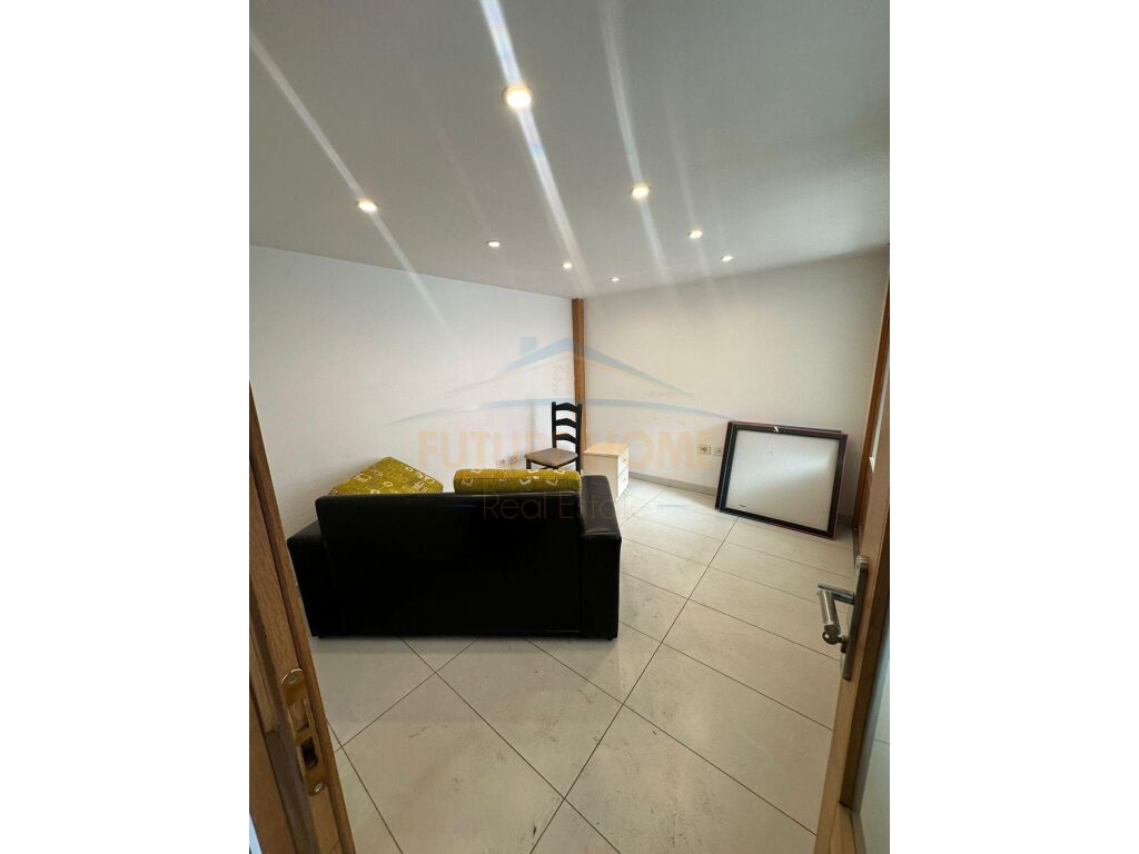 For sale, Ambient, New Ring, Tirana
