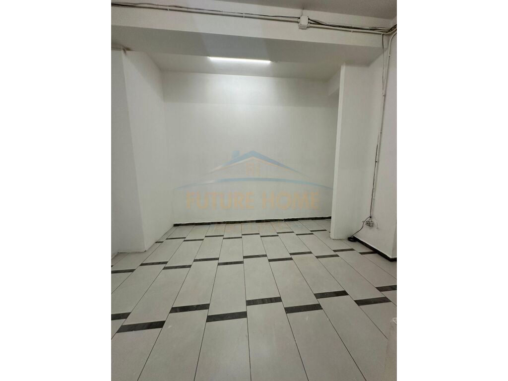 For sale, Ambient, New Ring, Tirana