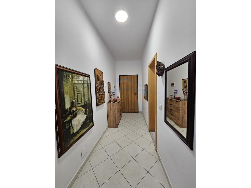 For sale, Apartment 1+1+2 Balconies, Shkembi Kavajes, Durres