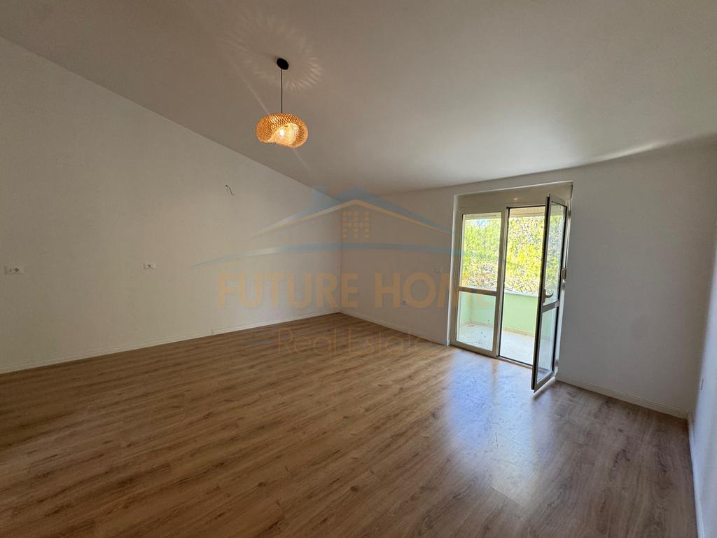 For sale, Apartment 1+1+ Balcony, Qerret, Kavaje.