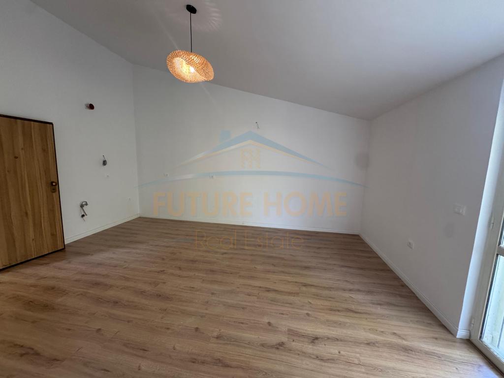 For sale, Apartment 1+1+ Balcony, Qerret, Kavaje.